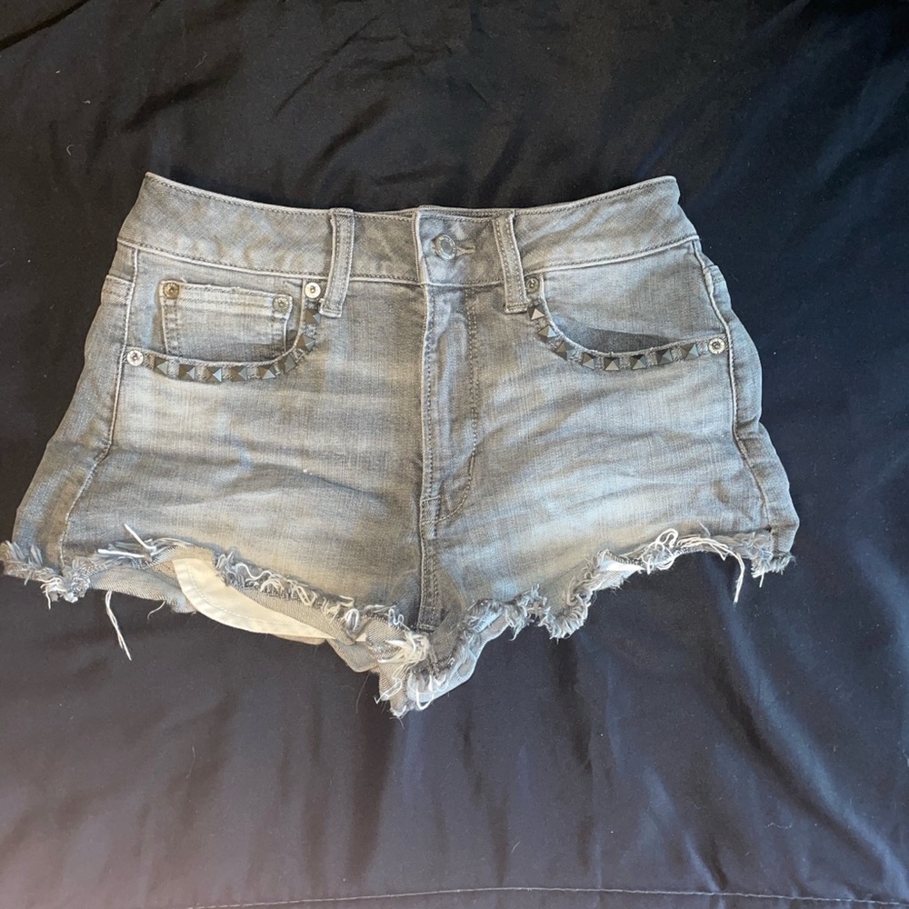Gray American eagle shorts with rhinestones